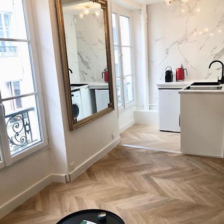 Home Sweet Home Paris Montmartre Exterior photo